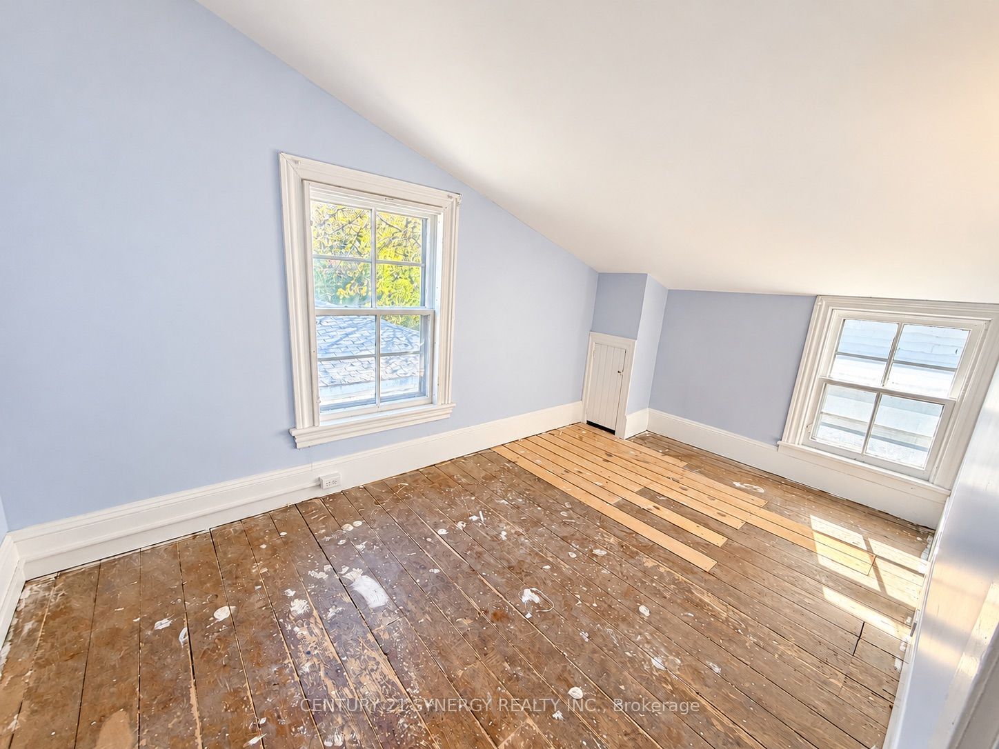 15 Strathcona Street Property Photo 37