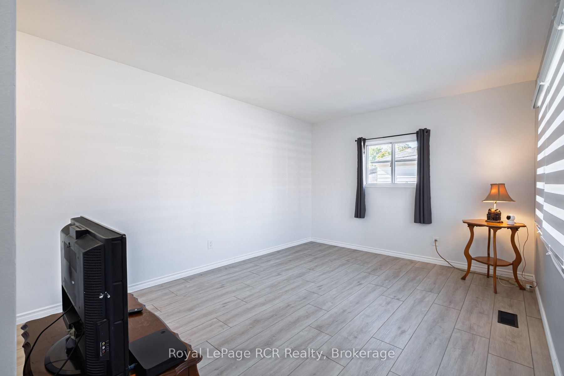 330 Melvin Avenue Property Photo 7