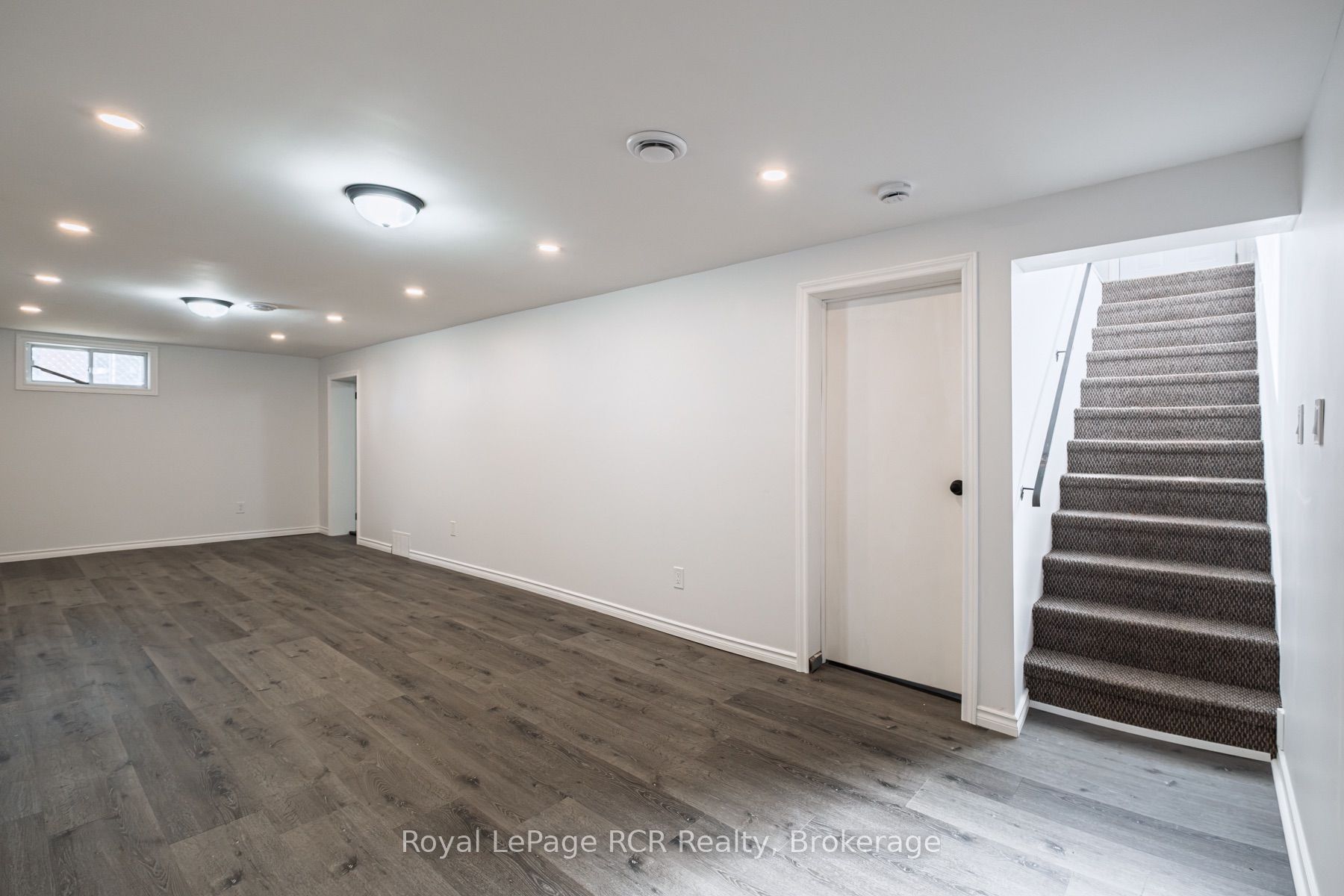 330 Melvin Avenue Property Photo 15