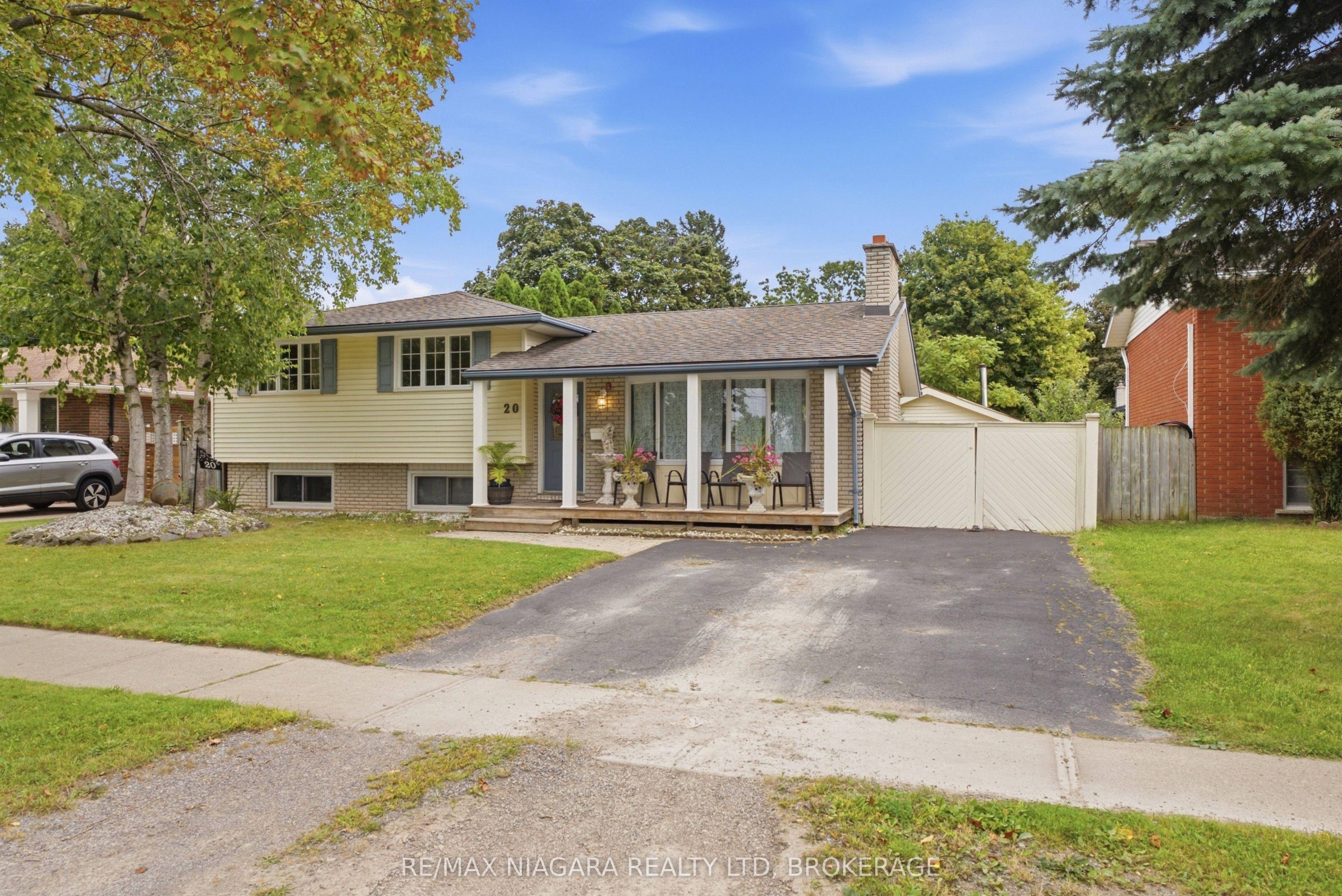 20 ARTHUR Street Property Photo 1
