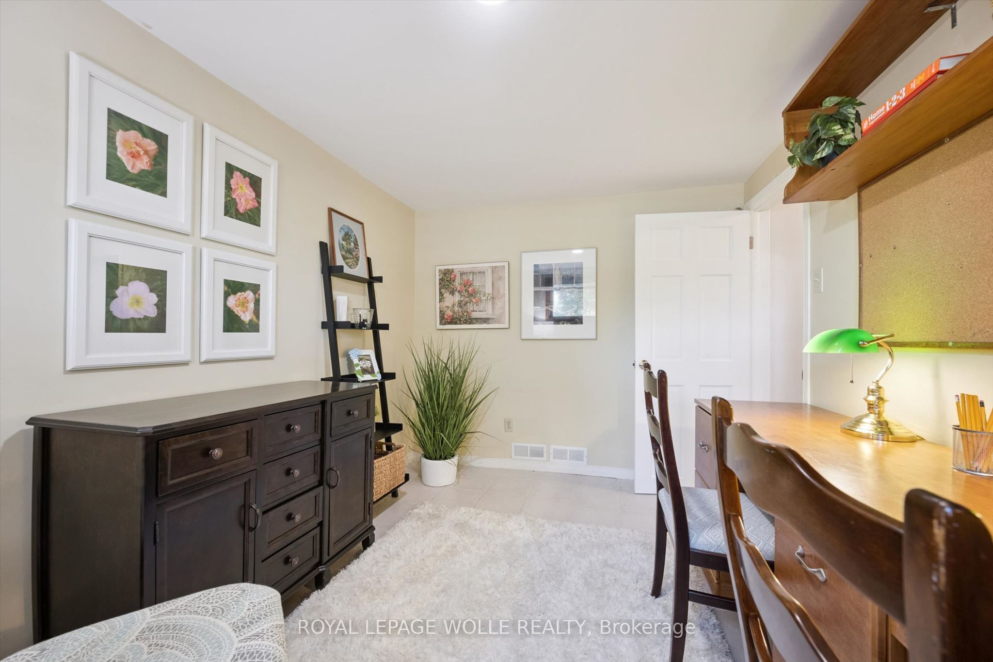 301 Martindale Crescent Property Photo 26