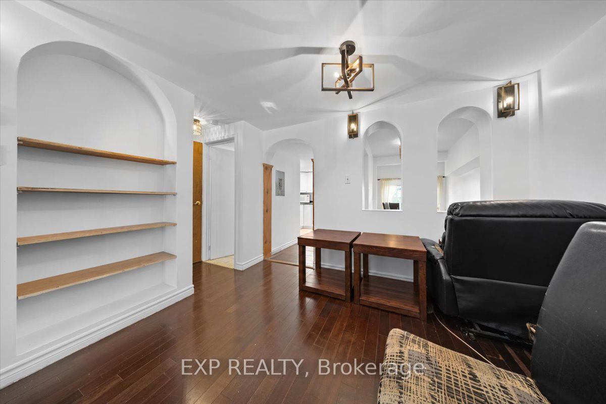 445 Hilson Avenue Property Photo 6