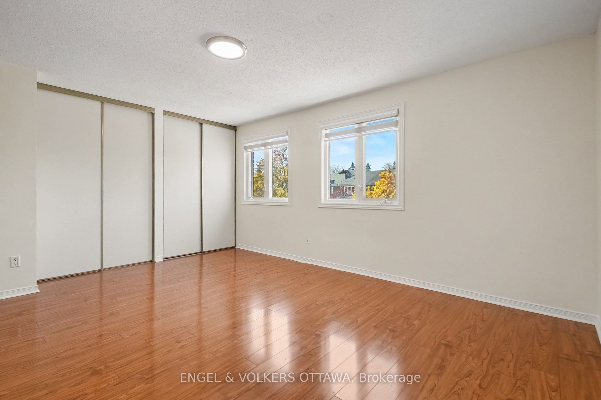 29 Woodbury Crescent Property Photo 19