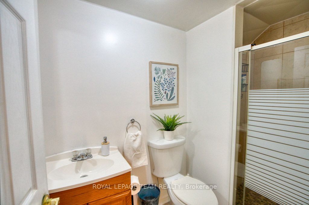 196 Allison Avenue Property Photo 29
