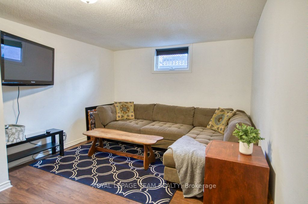 196 Allison Avenue Property Photo 31