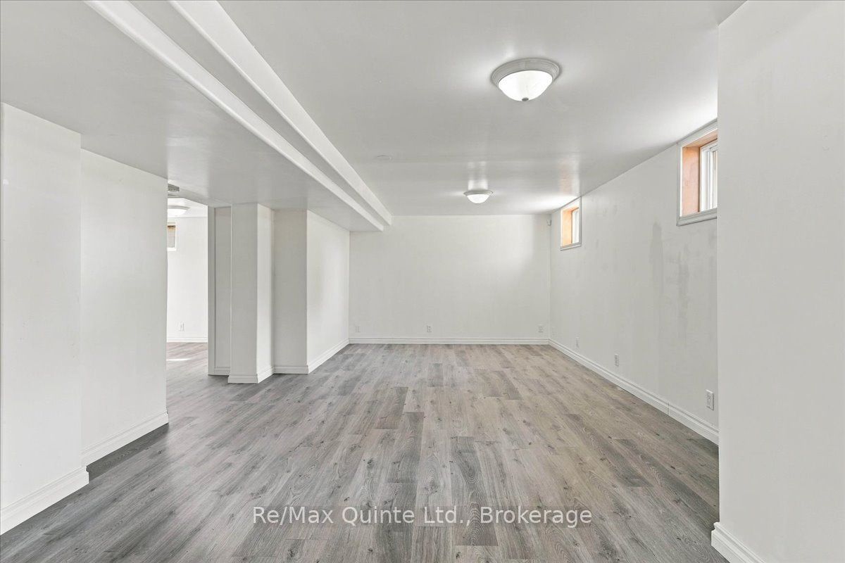 70 Ashley Street Property Photo 26