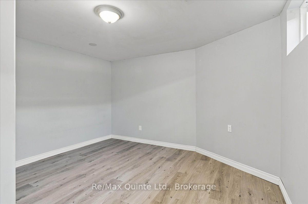 70 Ashley Street Property Photo 29