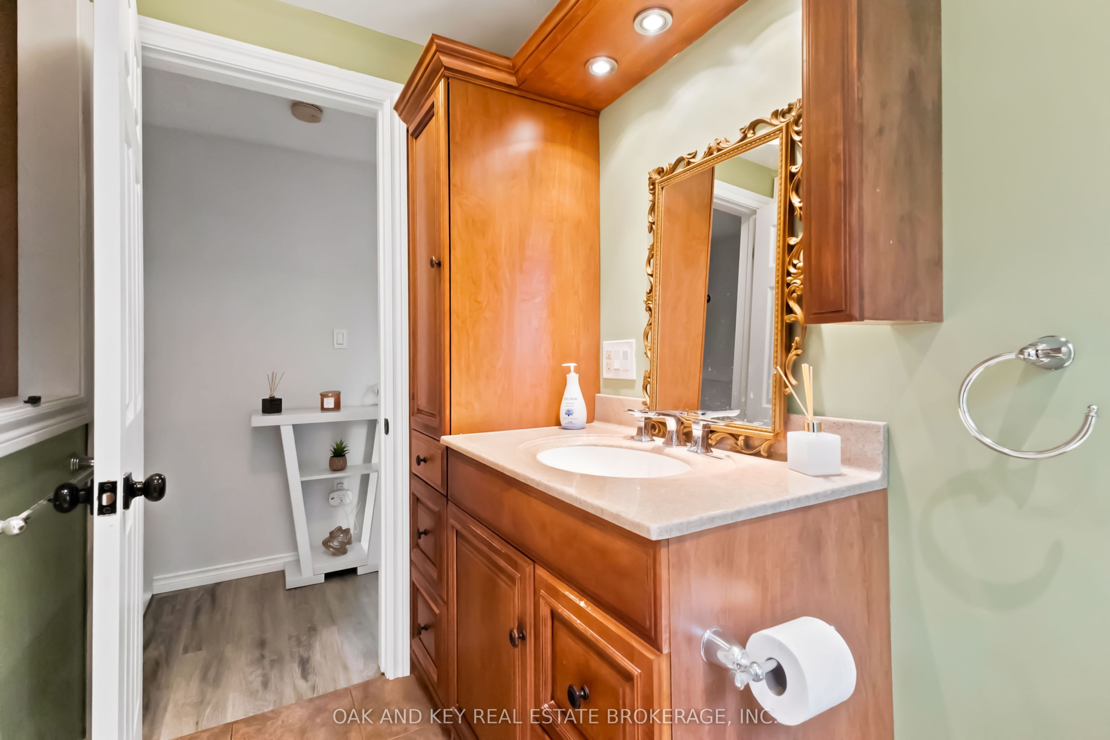1 Vanier Place Property Photo 20