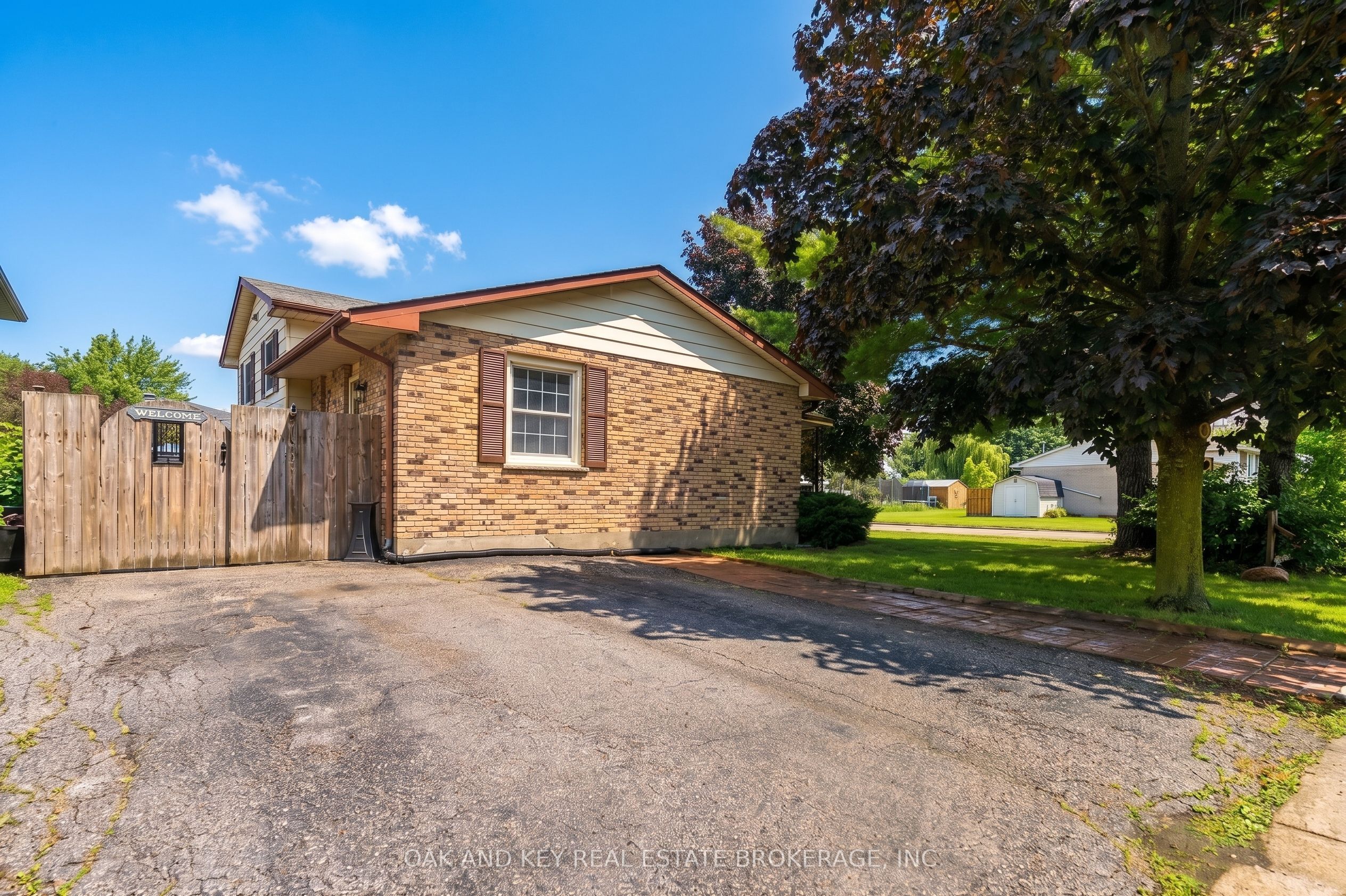 1 Vanier Place Property Photo 30