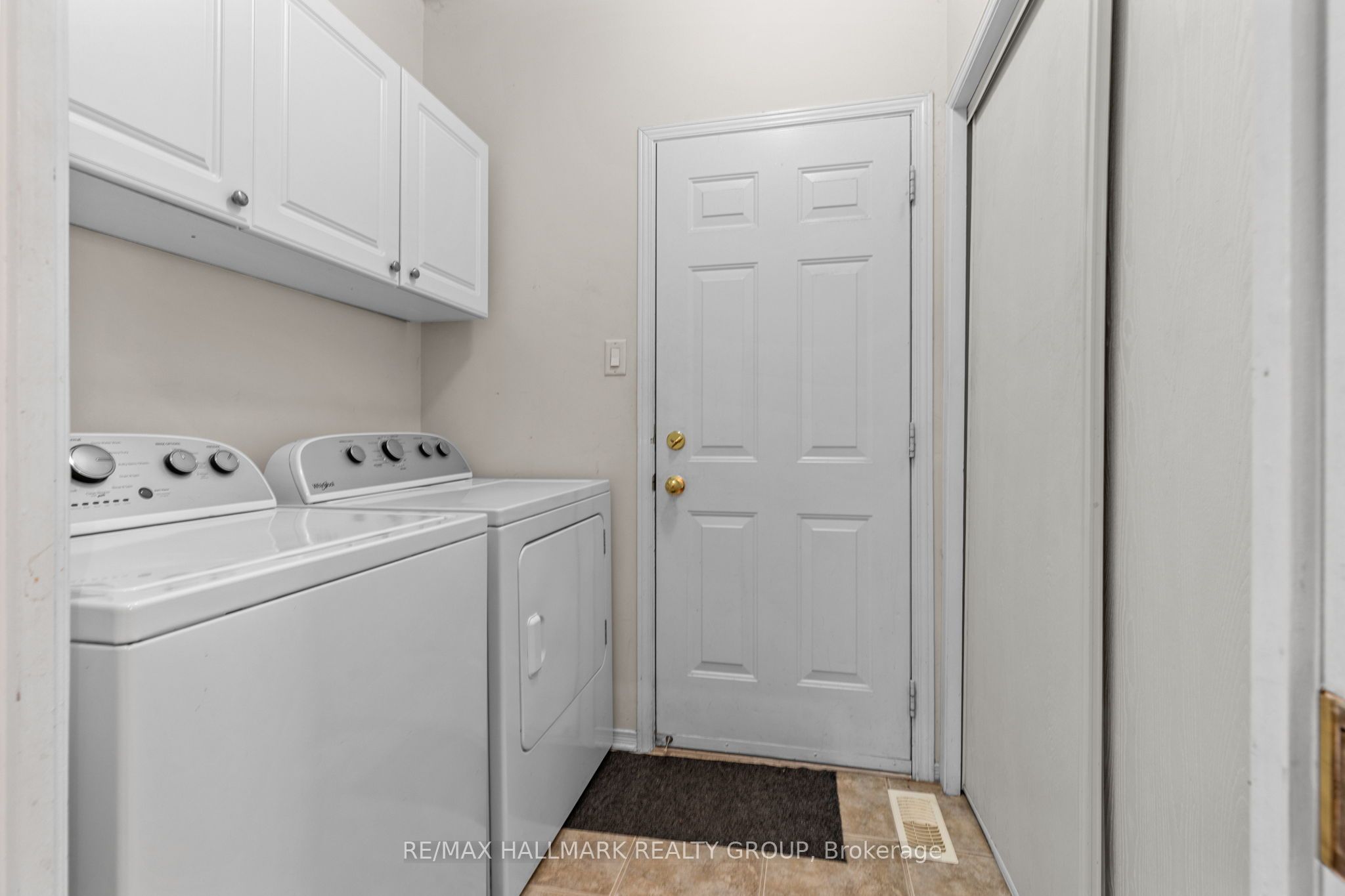 5 Rayburn Street Property Photo 18
