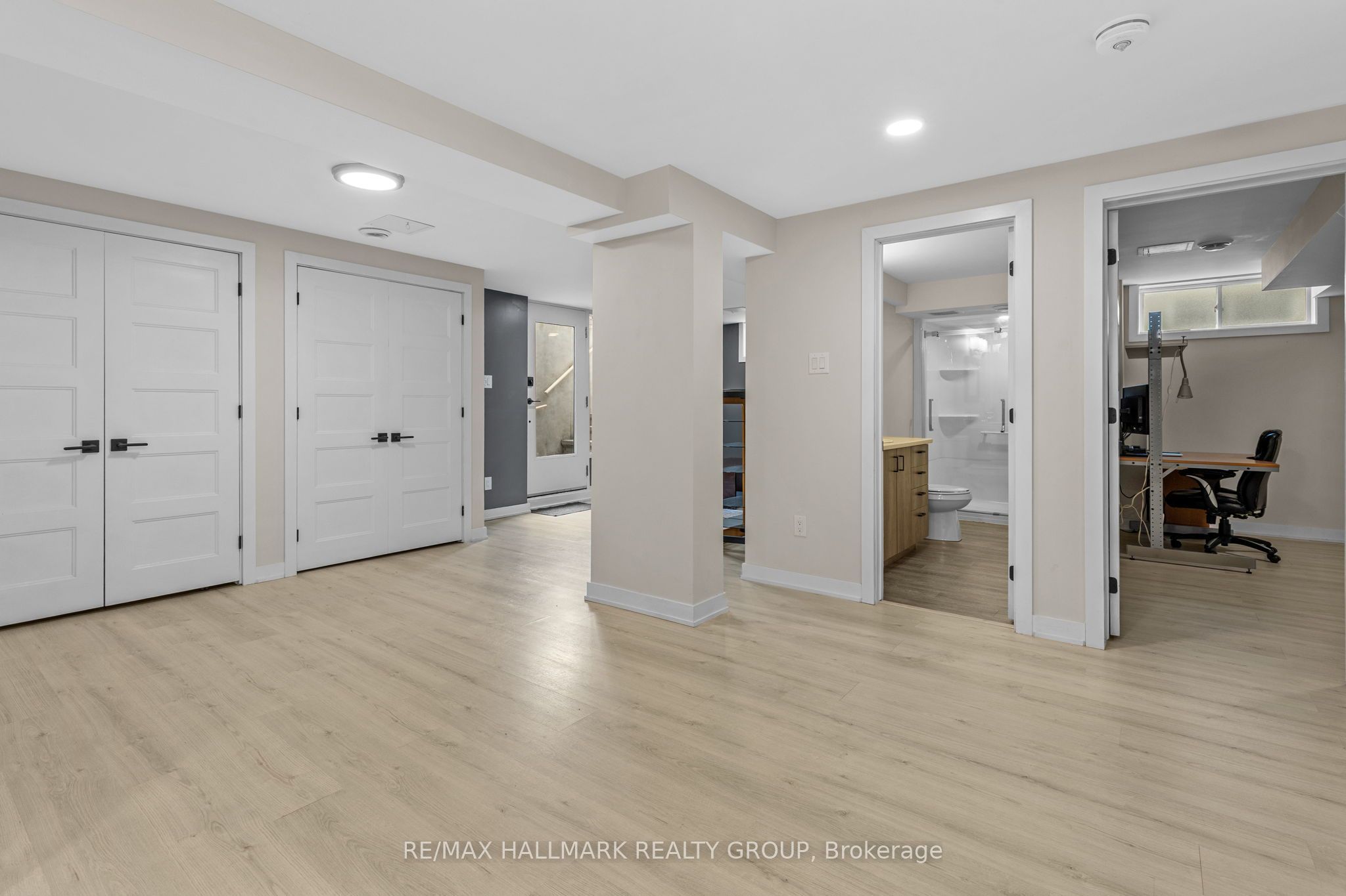 5 Rayburn Street Property Photo 22