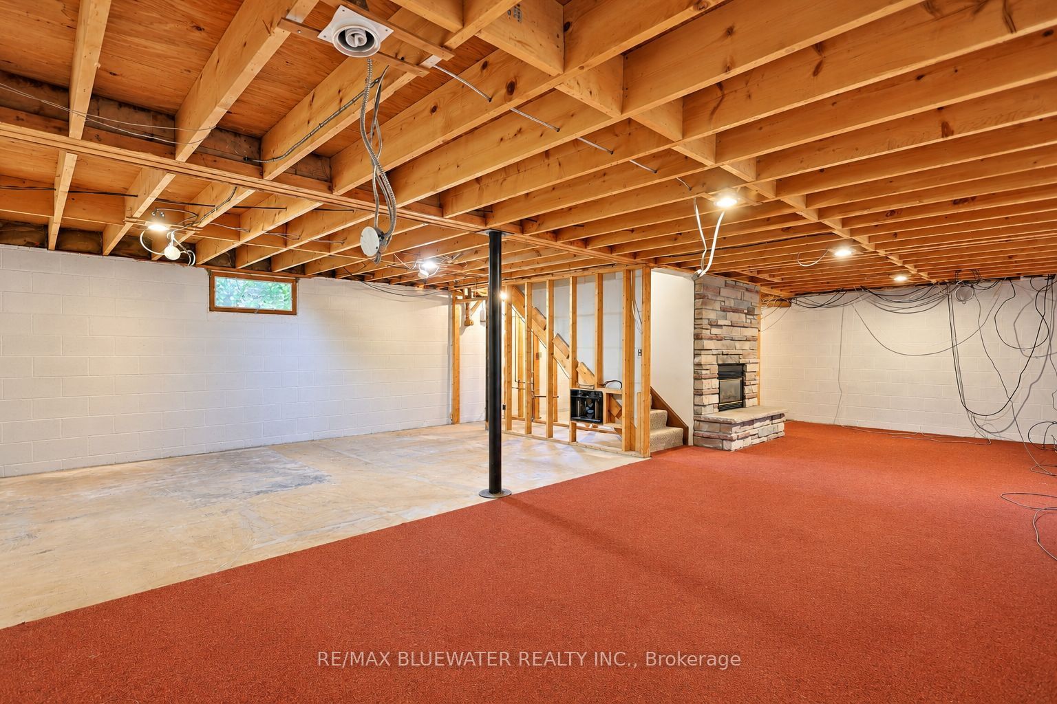 10138 Edmonds Boulevard Property Photo 19