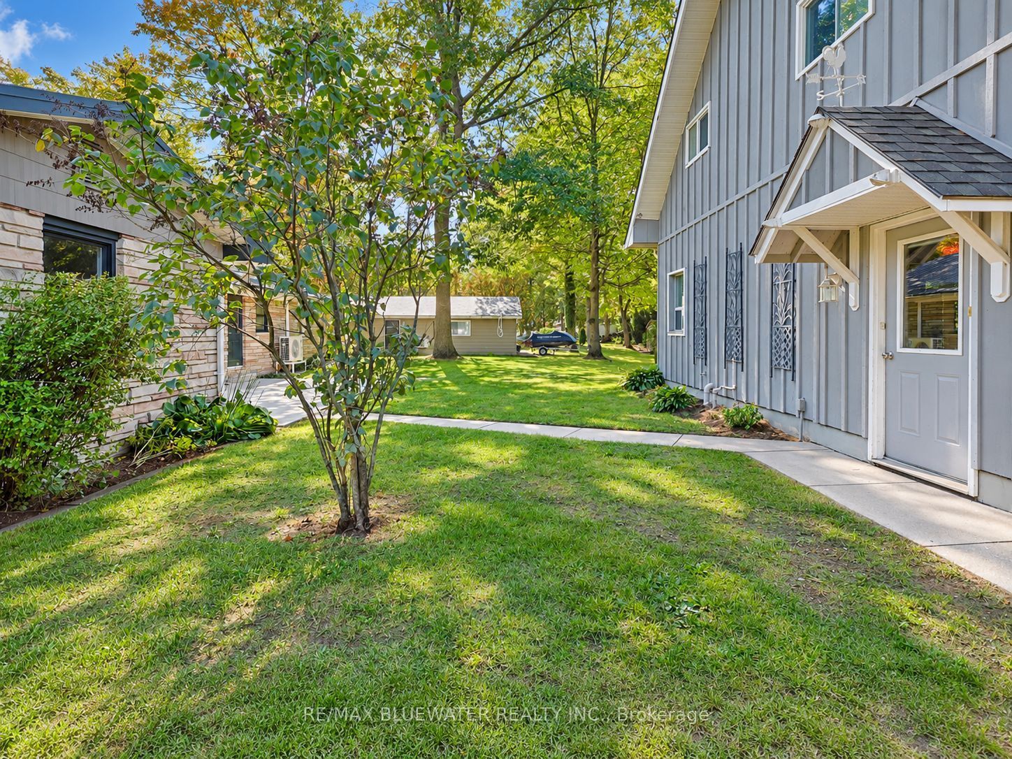 10138 Edmonds Boulevard Property Photo 40