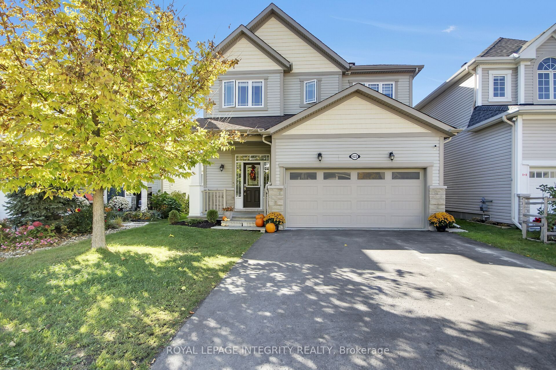 622 SILVER SPRUCE Way Property Photo 1