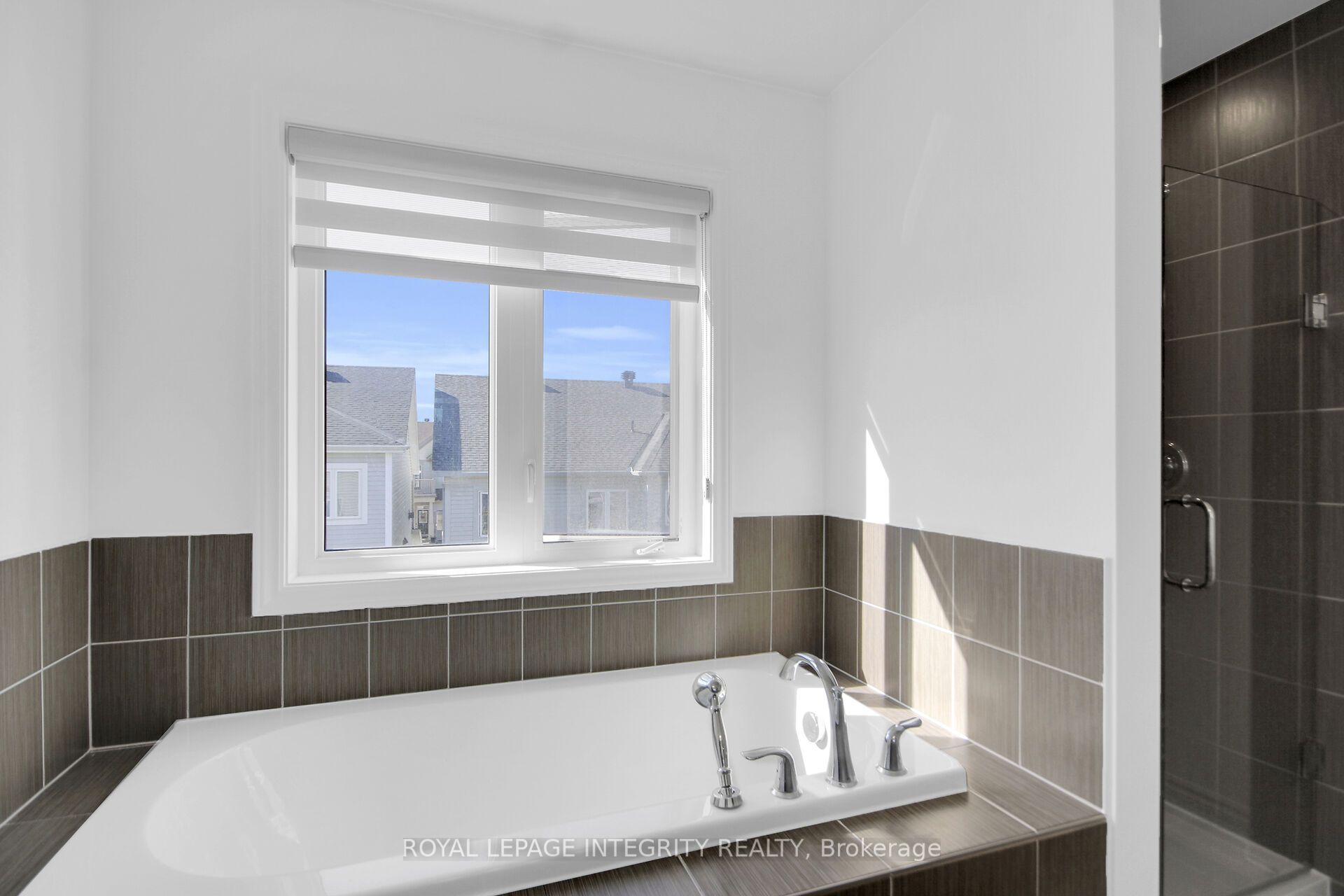 622 Silver Spruce Way Property Photo 24