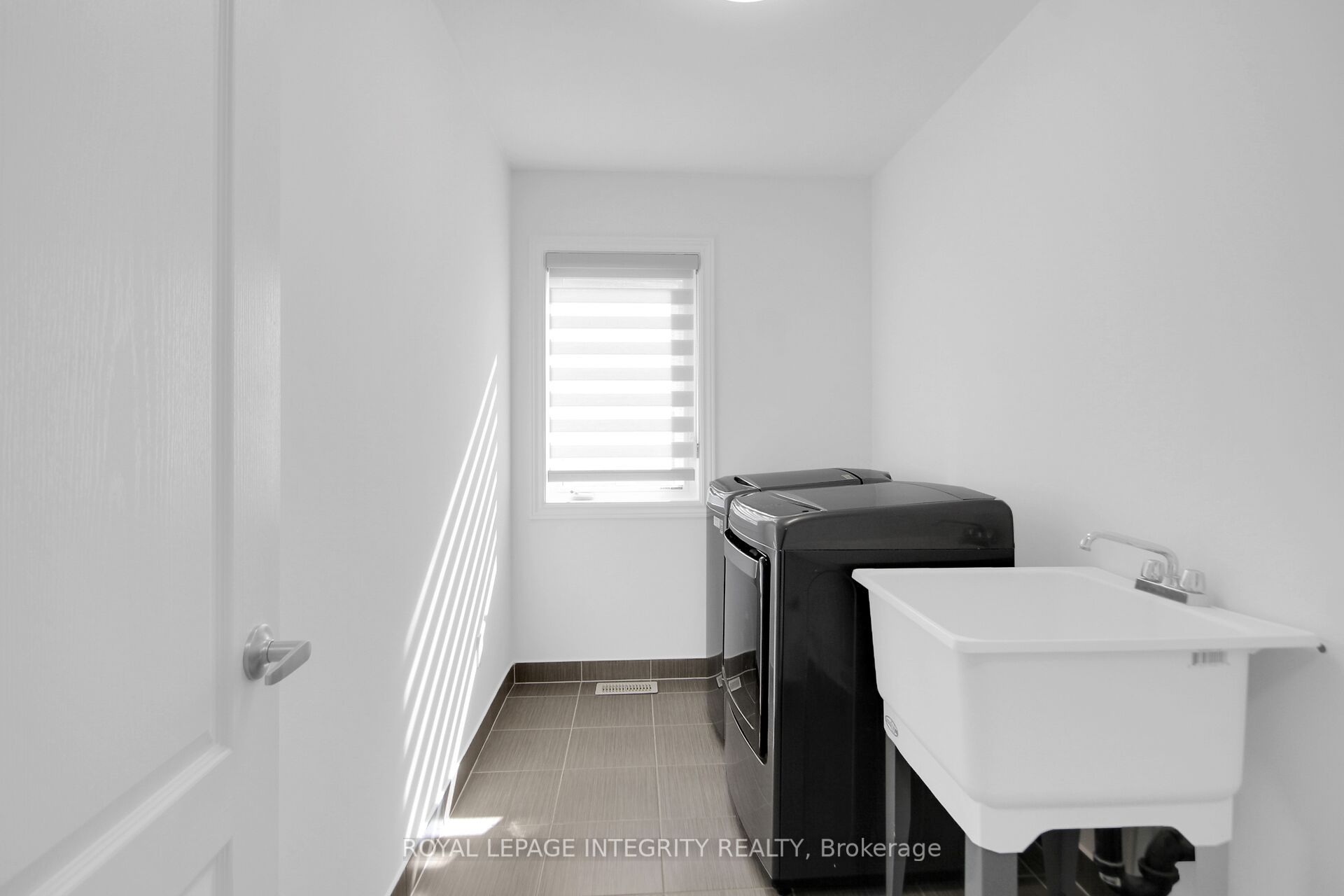 622 Silver Spruce Way Property Photo 26
