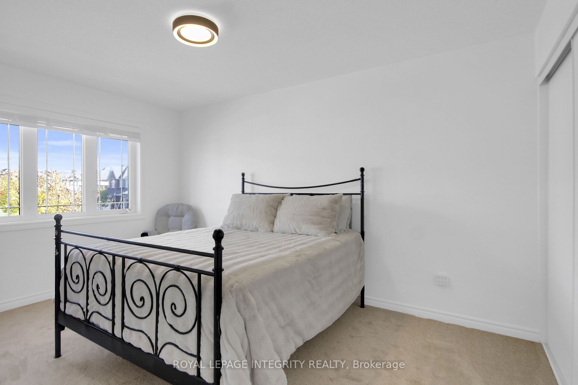622 Silver Spruce Way Property Photo 29
