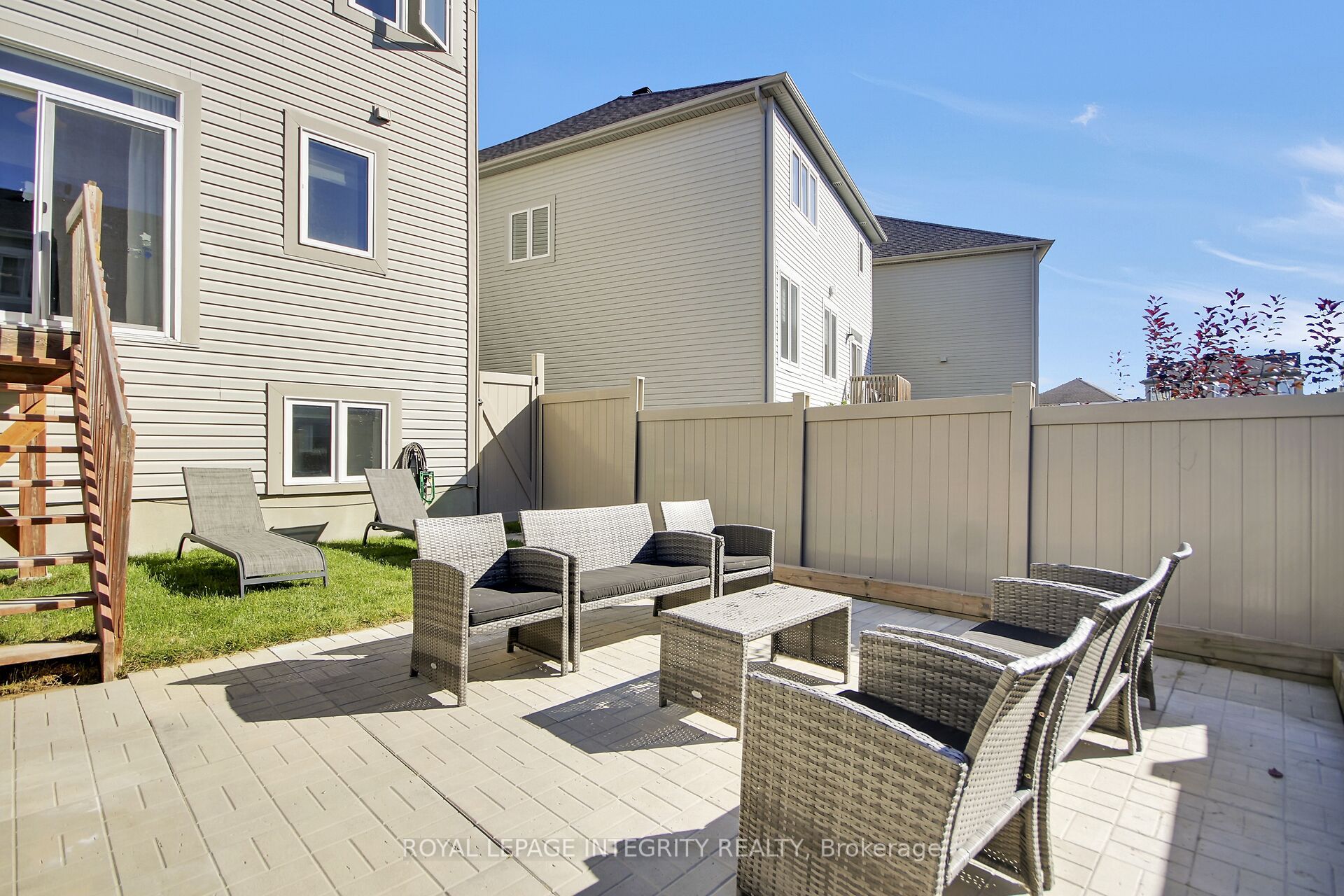 622 Silver Spruce Way Property Photo 39