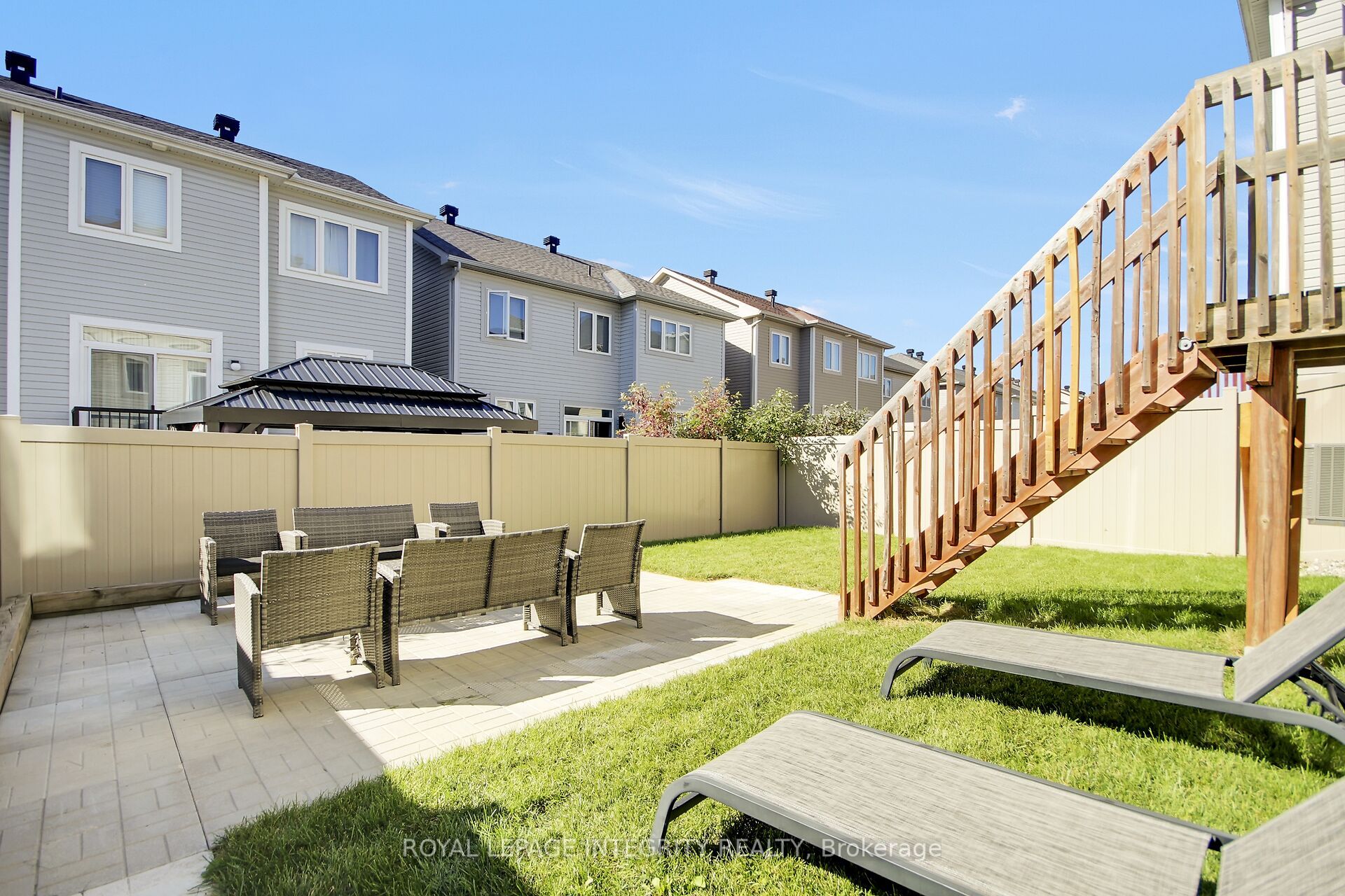 622 Silver Spruce Way Property Photo 40