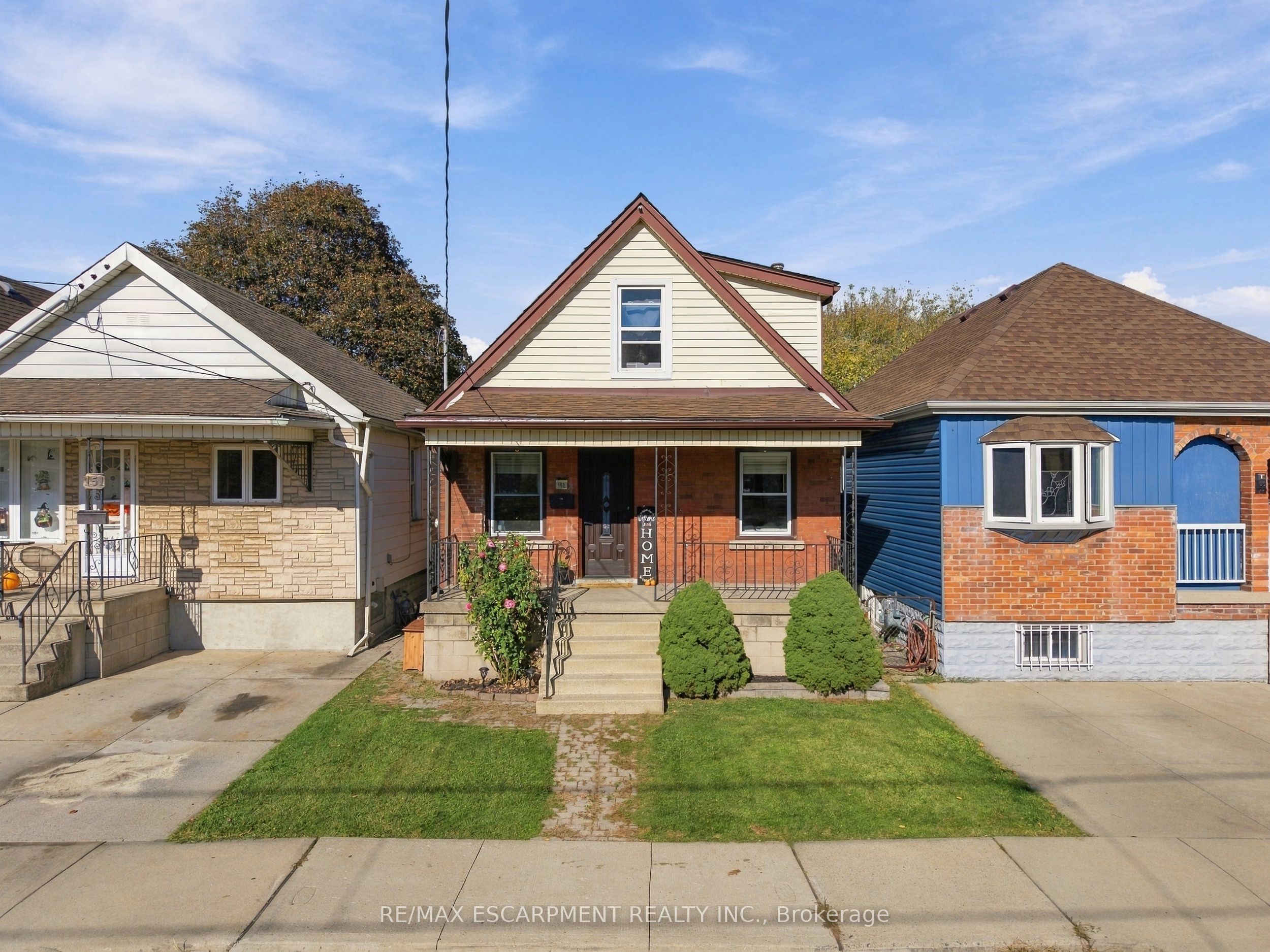 153 Albany Avenue Property Photo 2