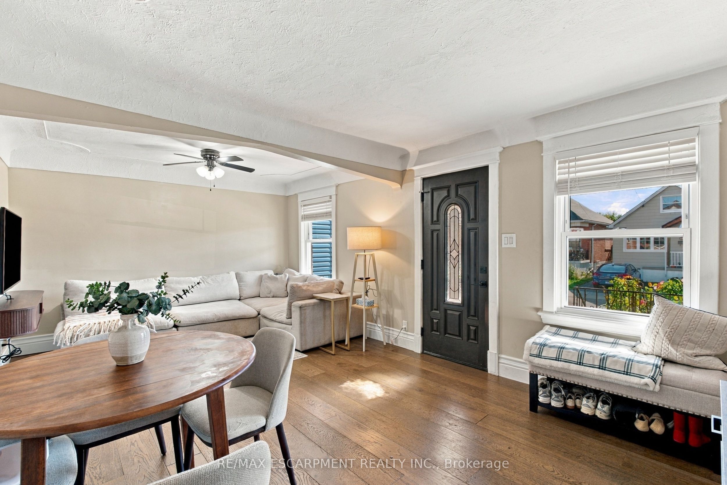 153 Albany Avenue Property Photo 11