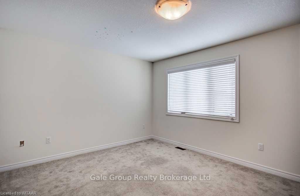 120 Chandler Terrace Property Photo 8