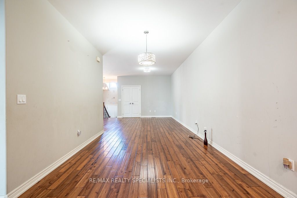 22 Elm Street Property Photo 14