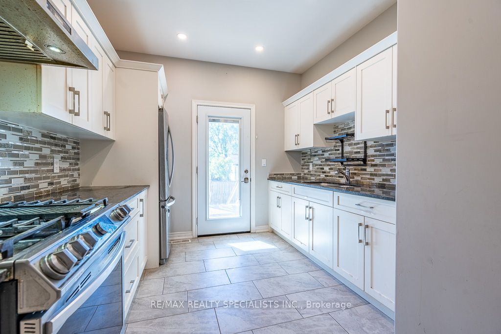 22 Elm Street Property Photo 16