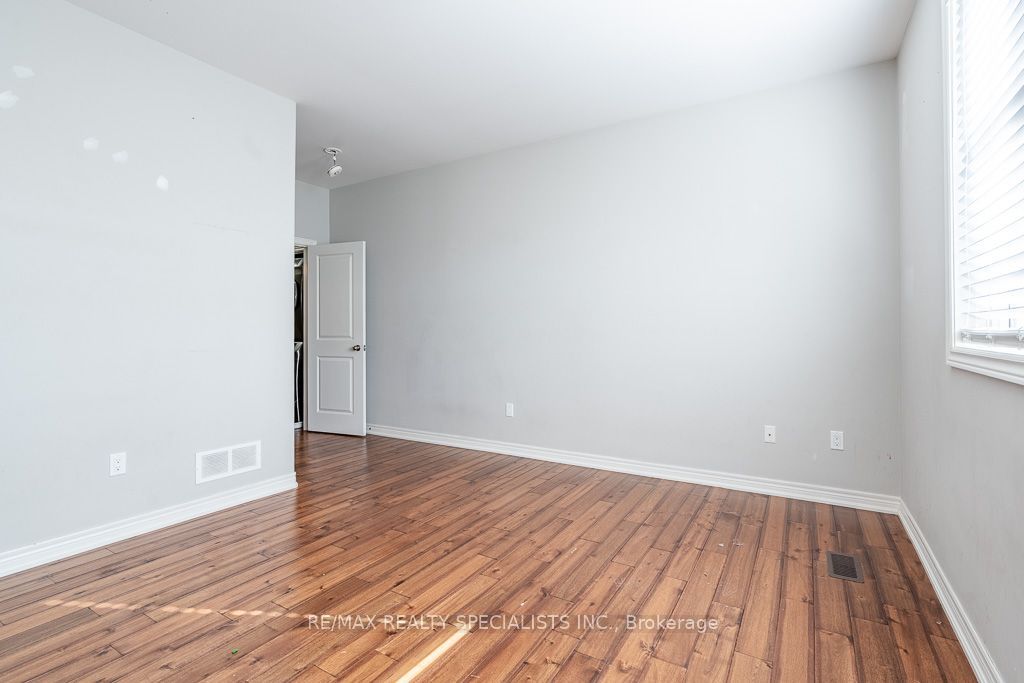 22 Elm Street Property Photo 22
