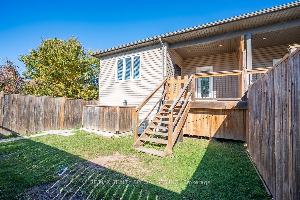 22 Elm Street Property Photo 31