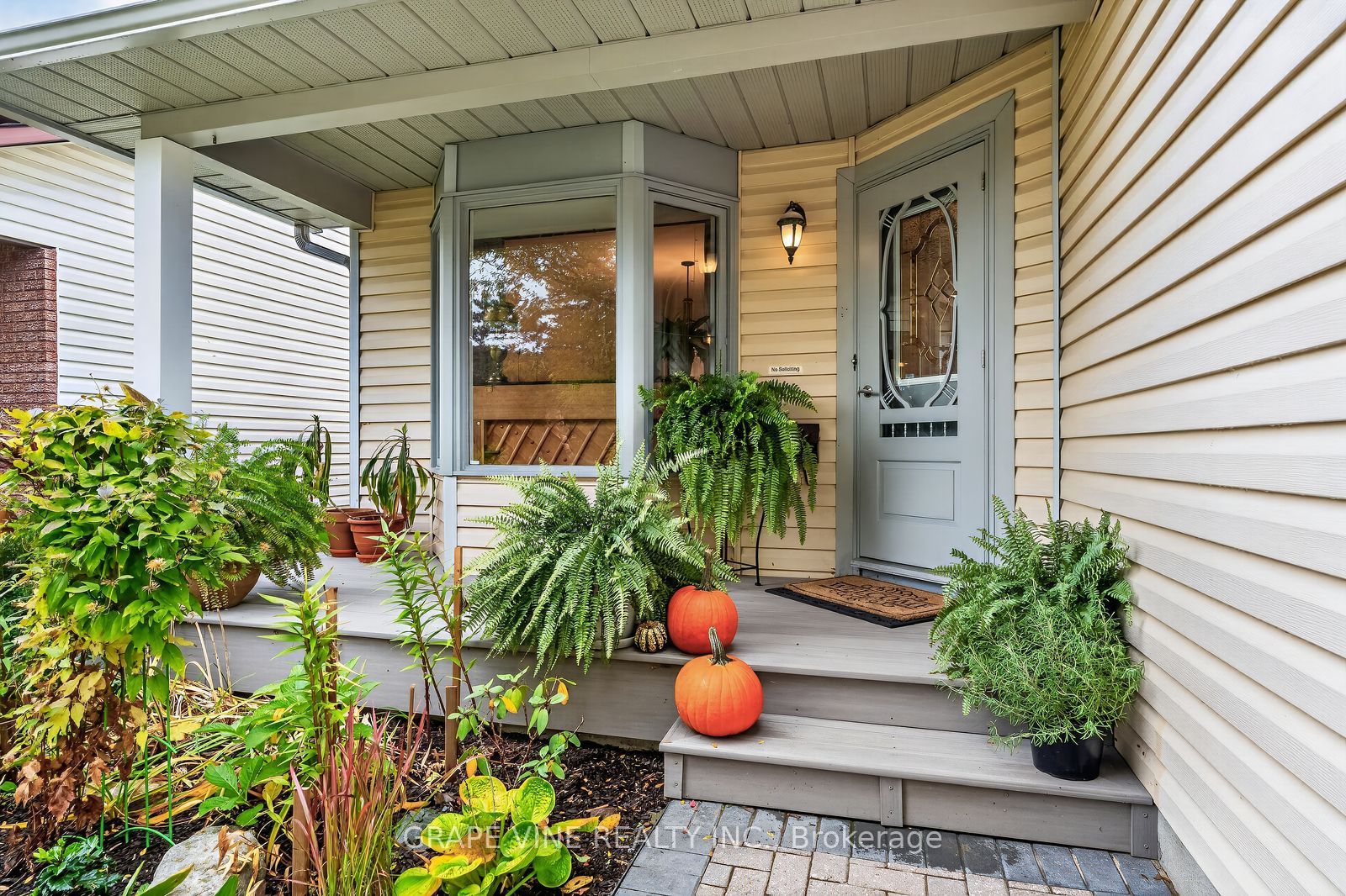 107 Tartan Drive Property Photo 5