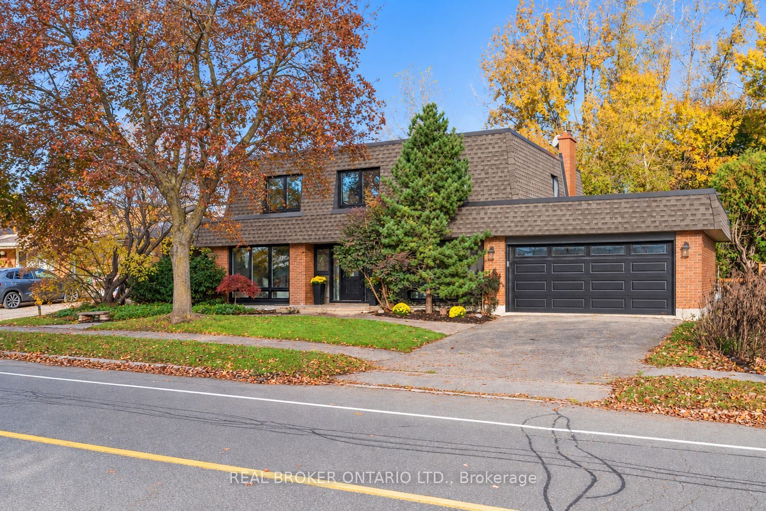 905 Plante Drive Property Photo 1