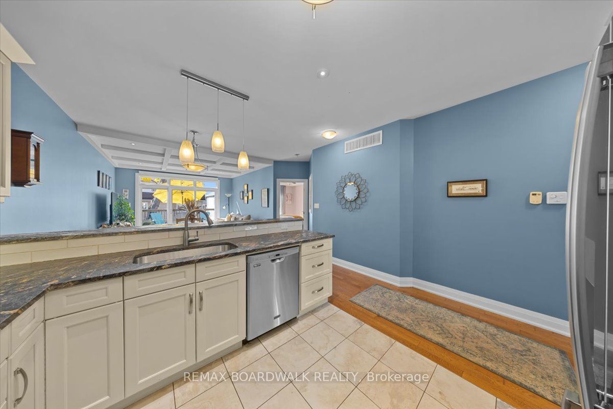 131 Elizabeth Street Property Photo 23