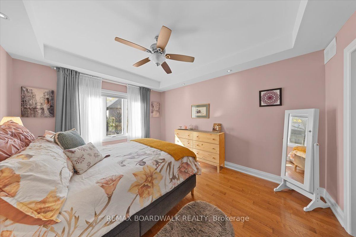 131 Elizabeth Street Property Photo 24