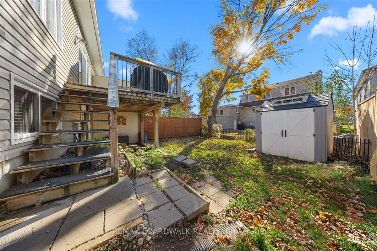 131 Elizabeth Street Property Photo 42