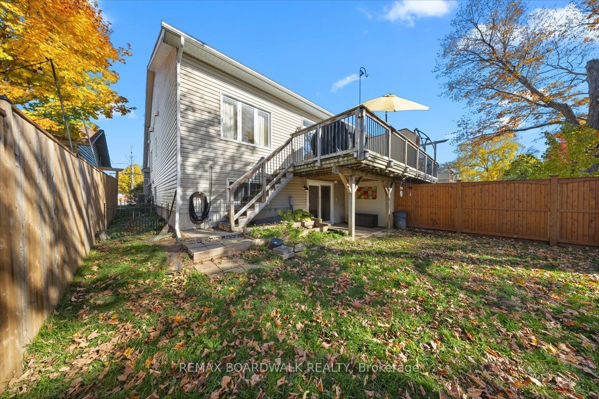 131 Elizabeth Street Property Photo 43
