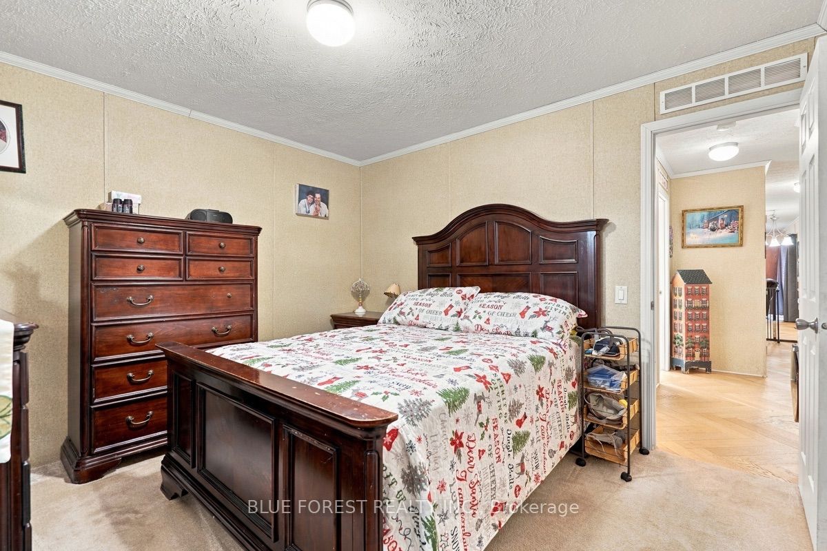 3100 Dorchester Road 41 Property Photo 16