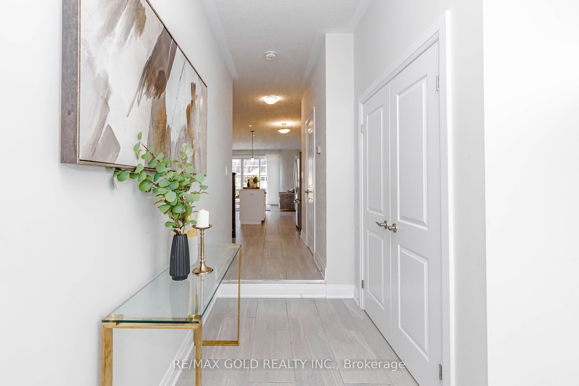 617 Benninger Drive Property Photo 4