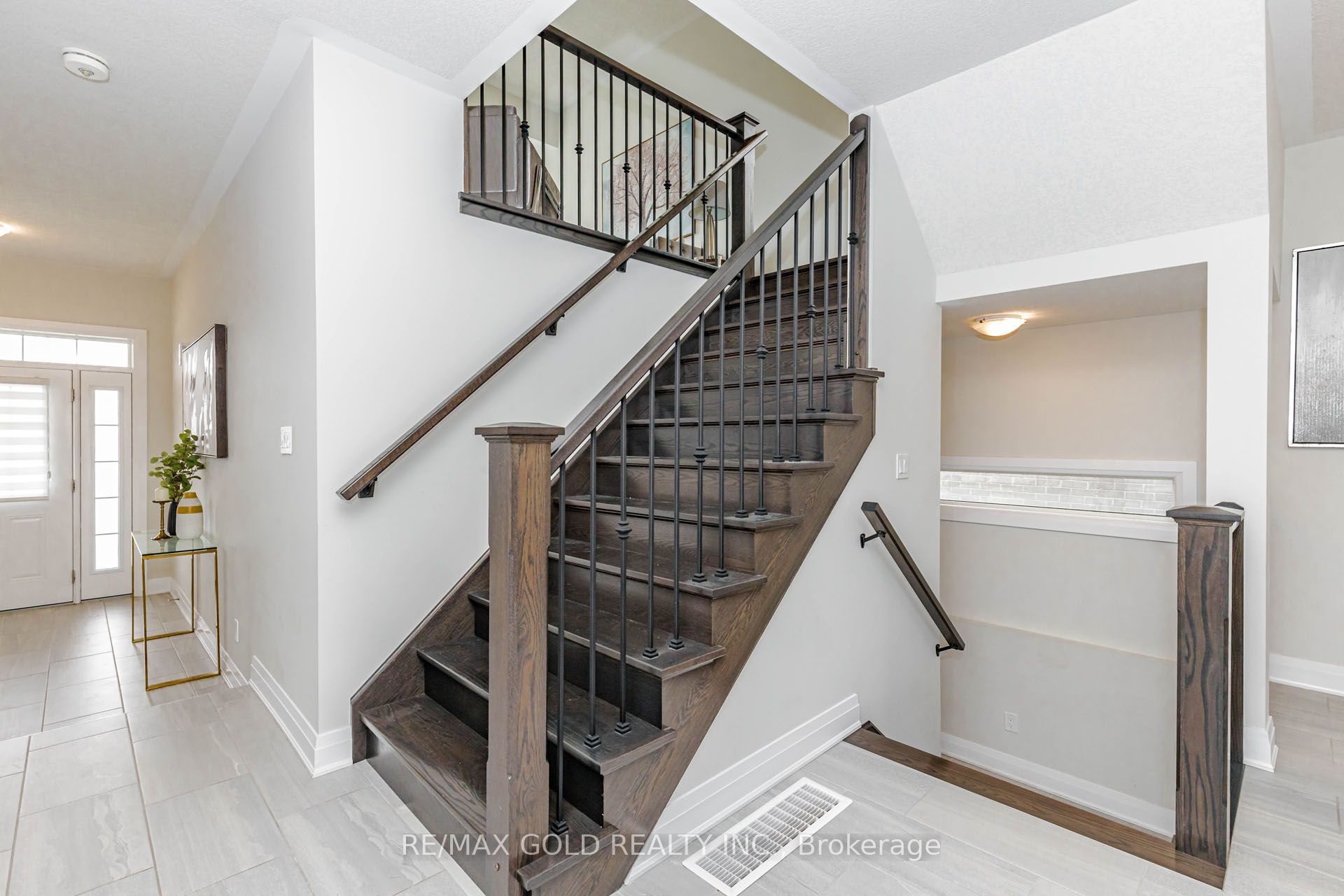 617 Benninger Drive Property Photo 7