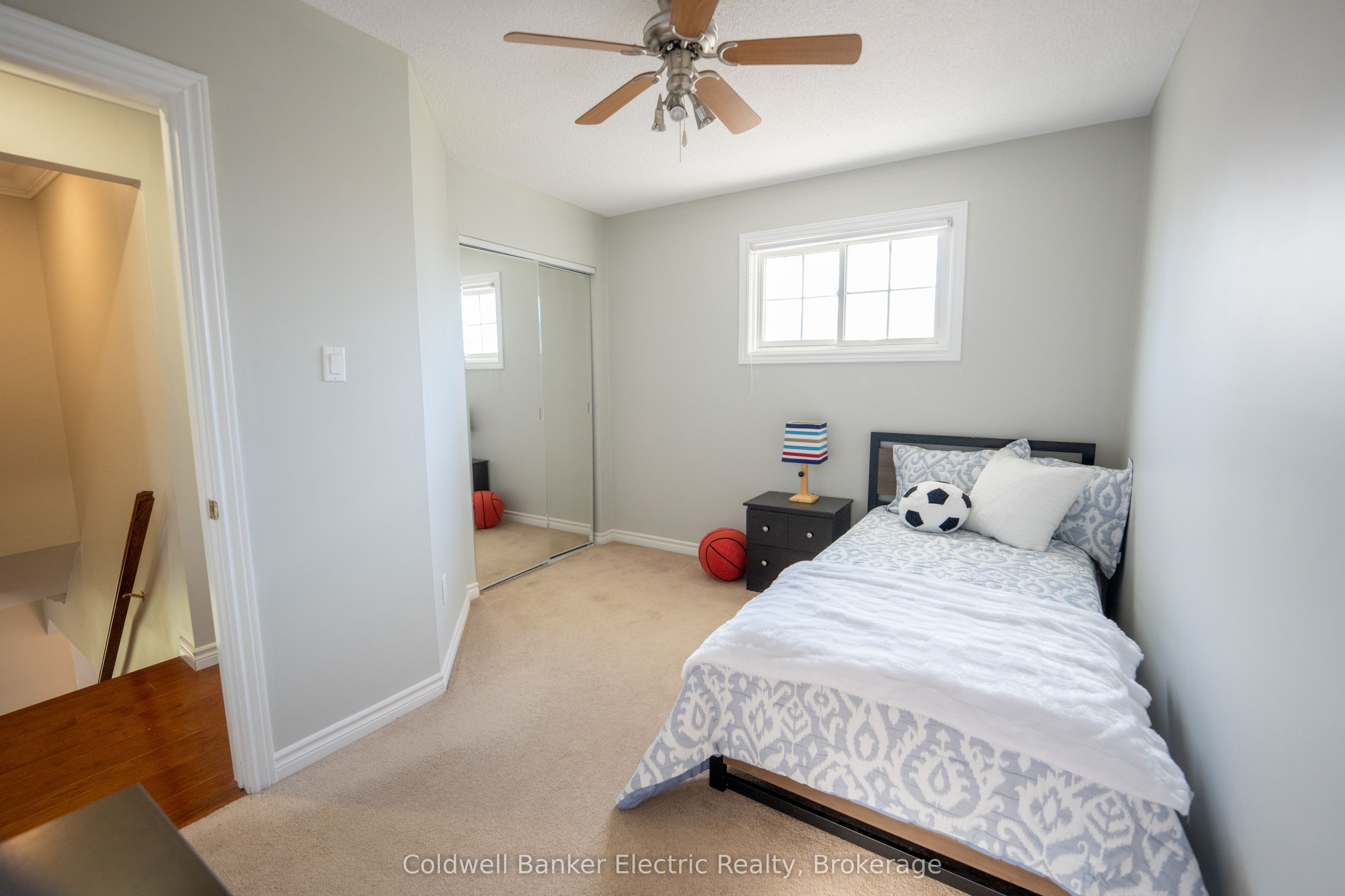 958 Smithside Court Property Photo 18