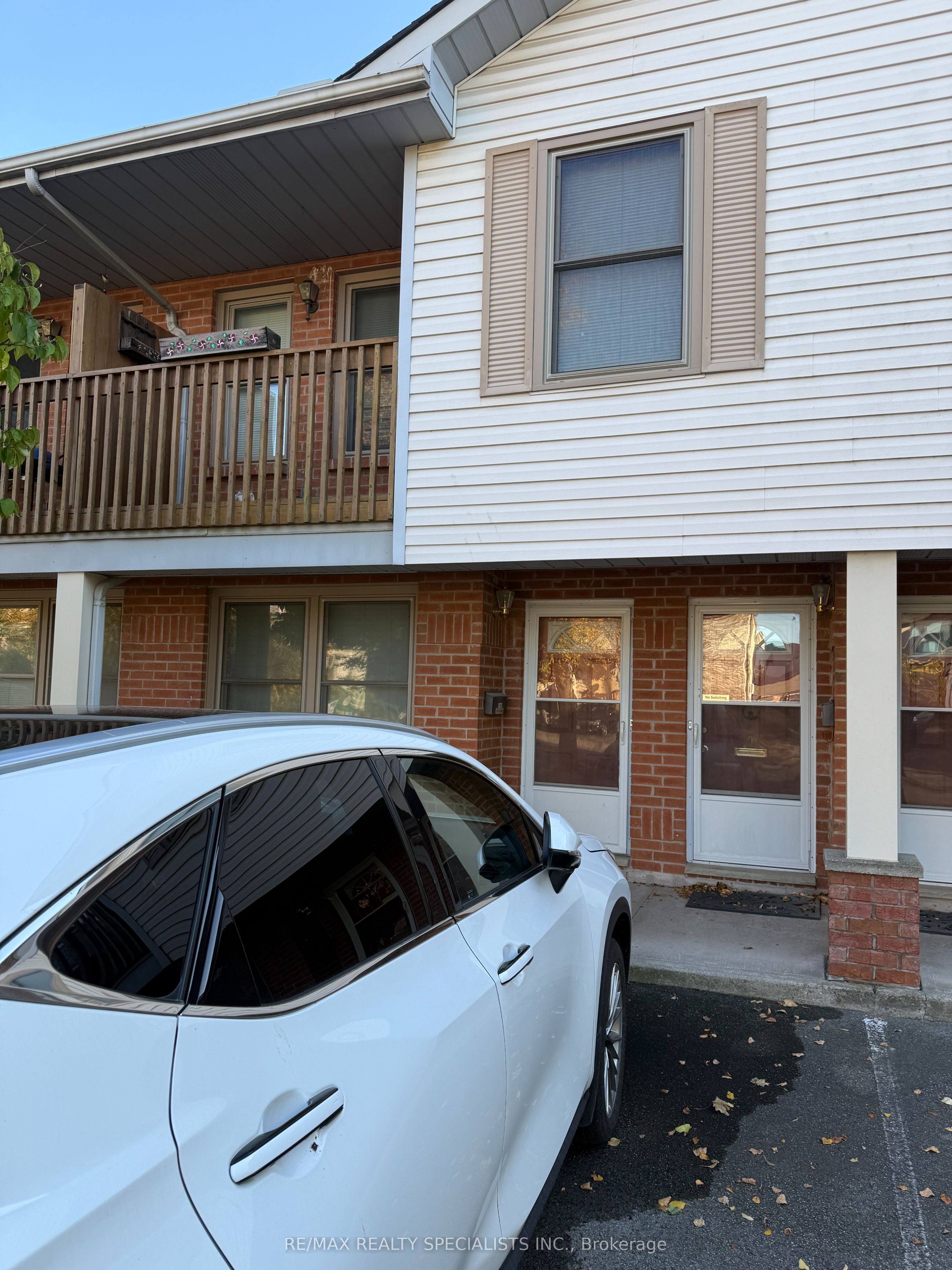 2 Walnut Street 208 Property Photo 1