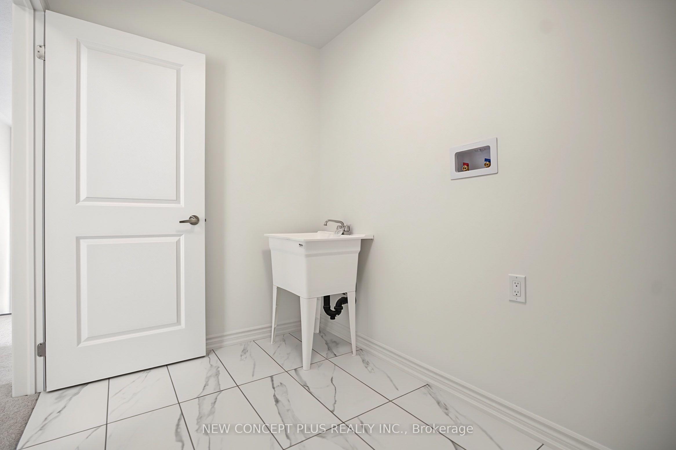 997 Trailsview Avenue Property Photo 31