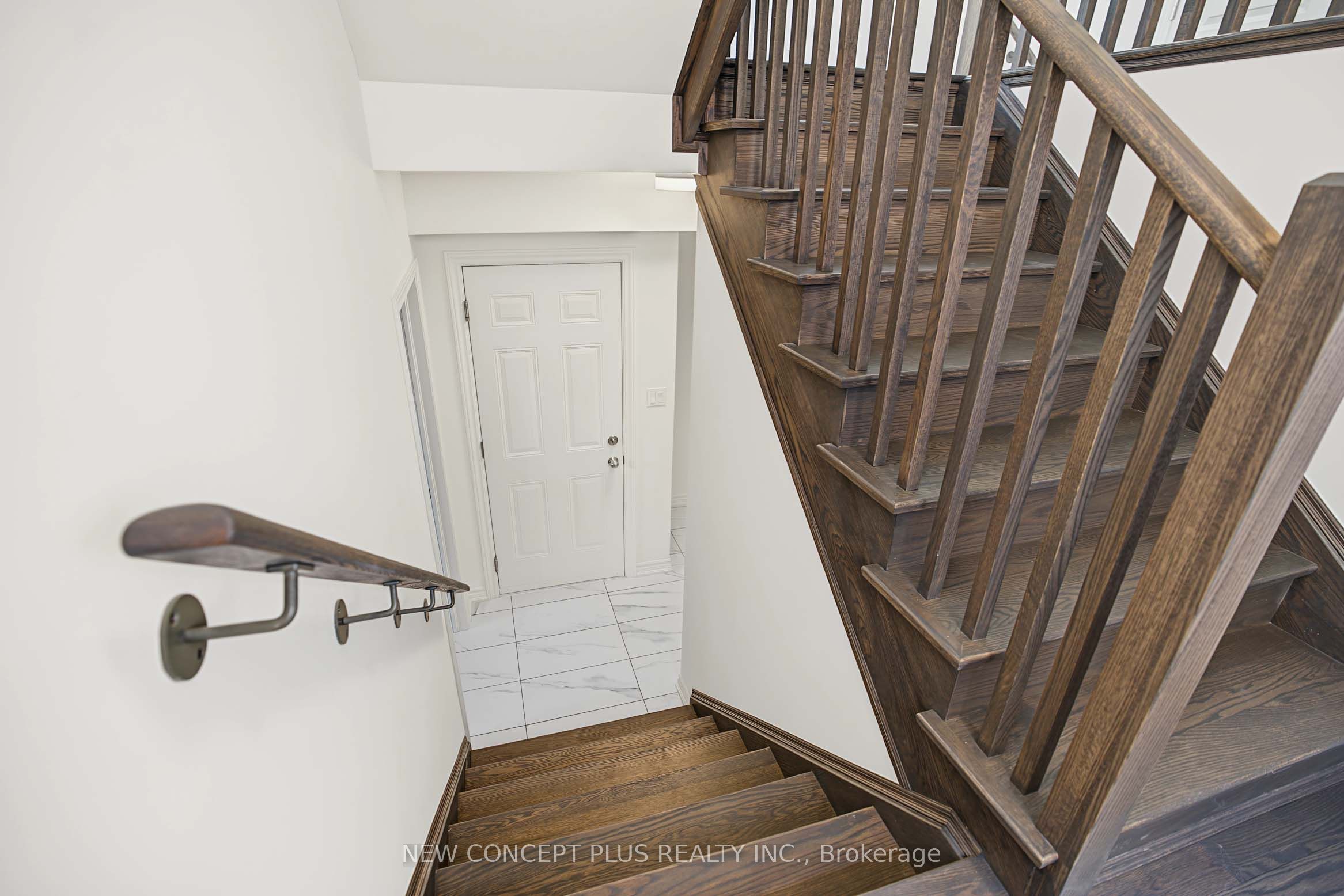 997 Trailsview Avenue Property Photo 32
