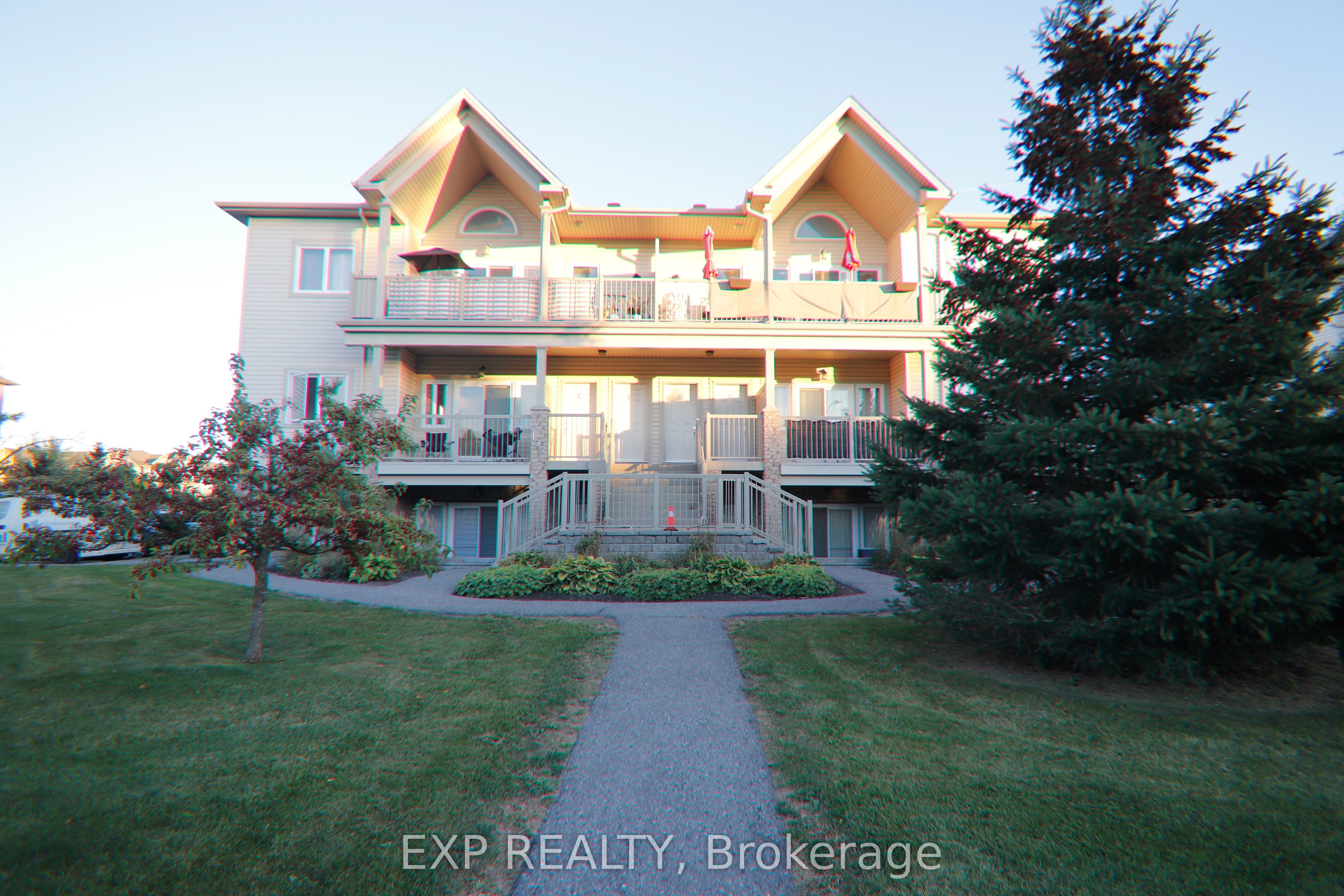 137 Harthill Way C Property Photo 1