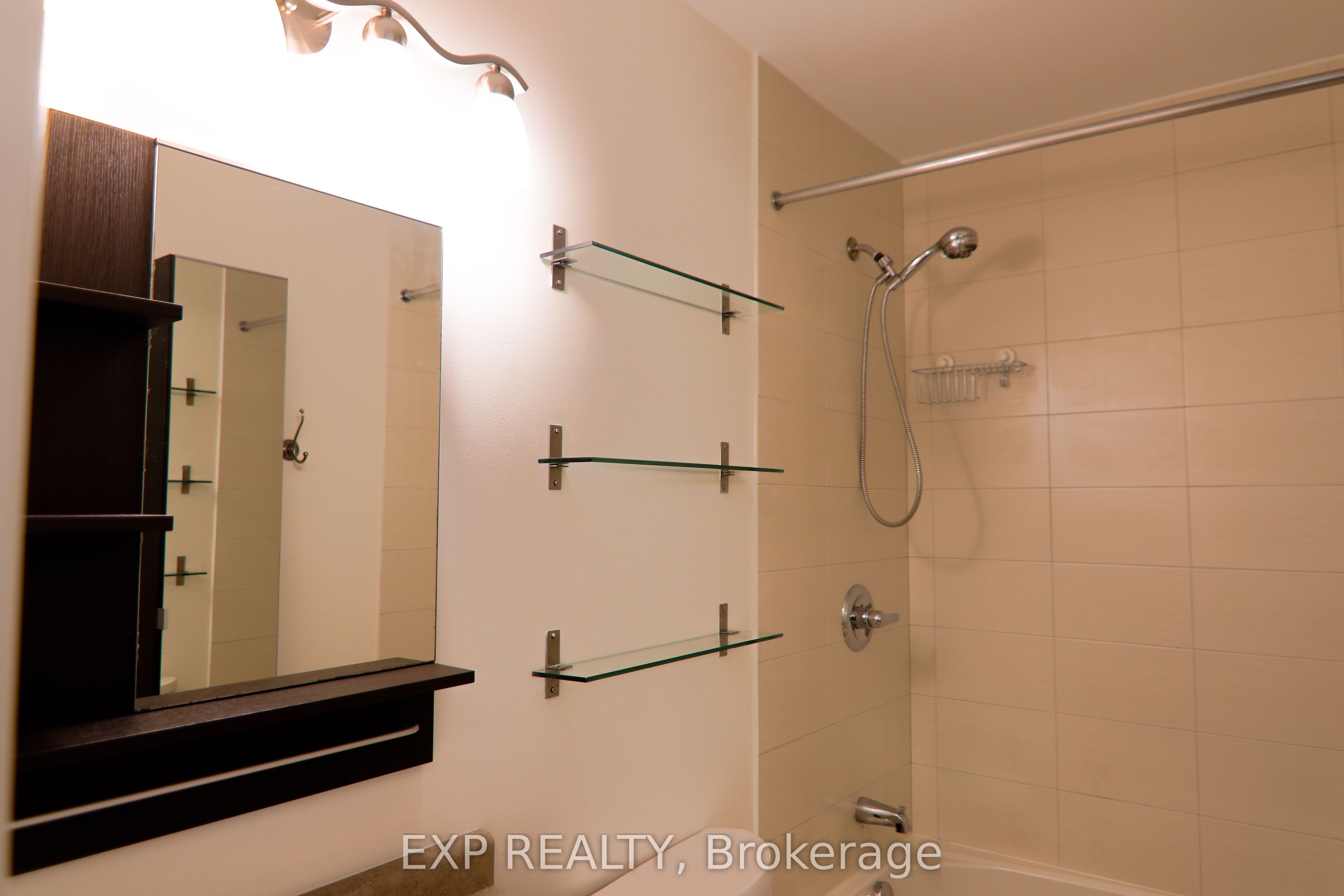 137 Harthill Way C Property Photo 12