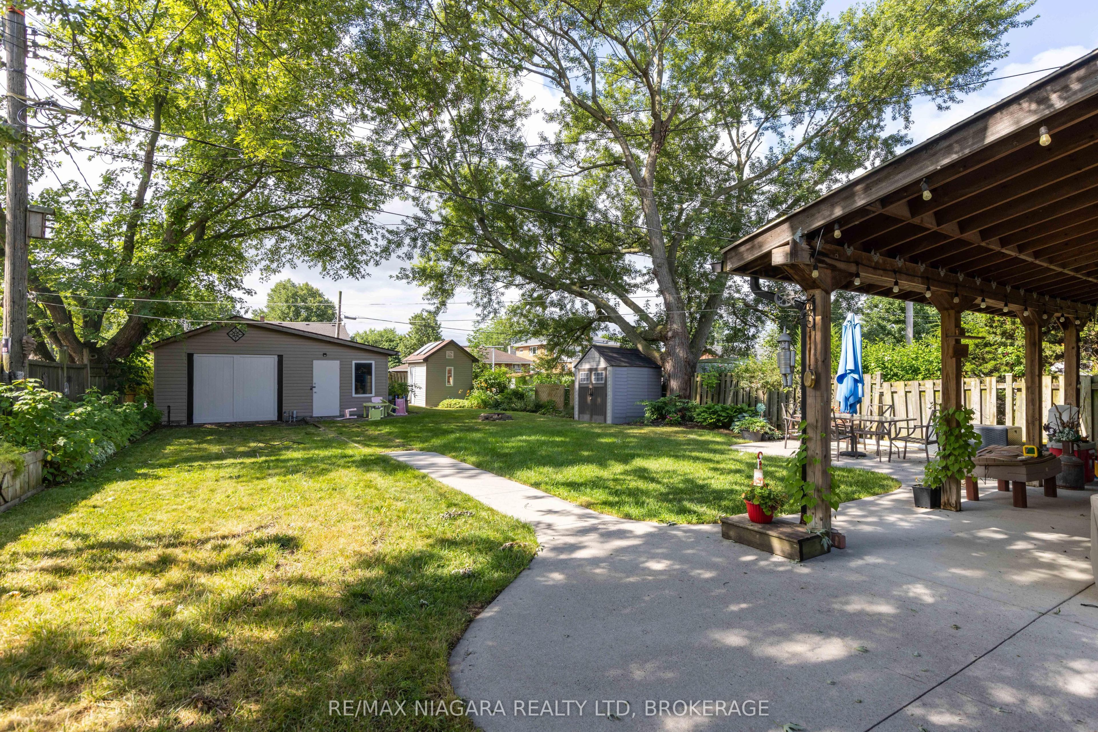 93 First Street Property Photo 2