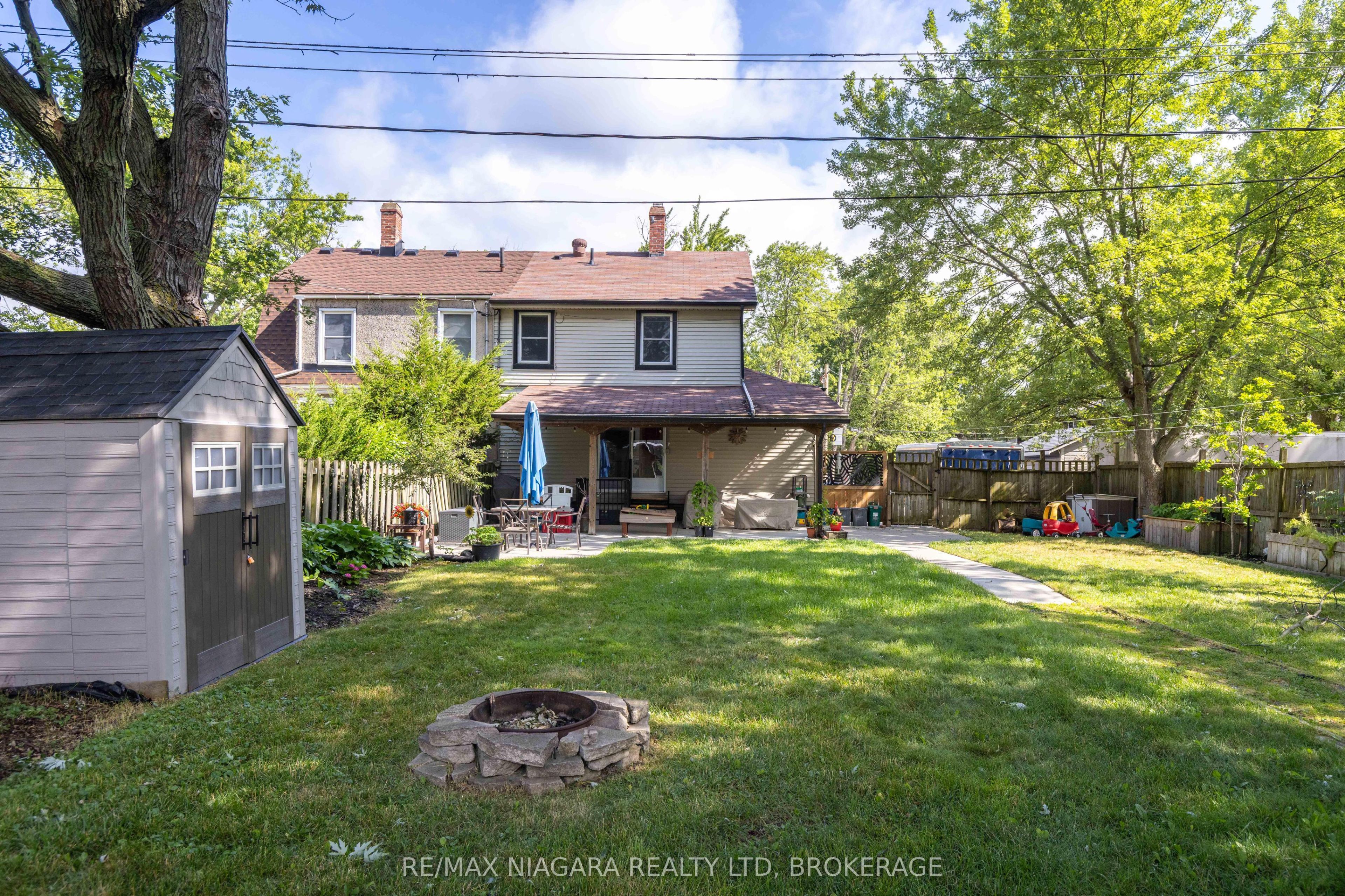 93 First Street Property Photo 21