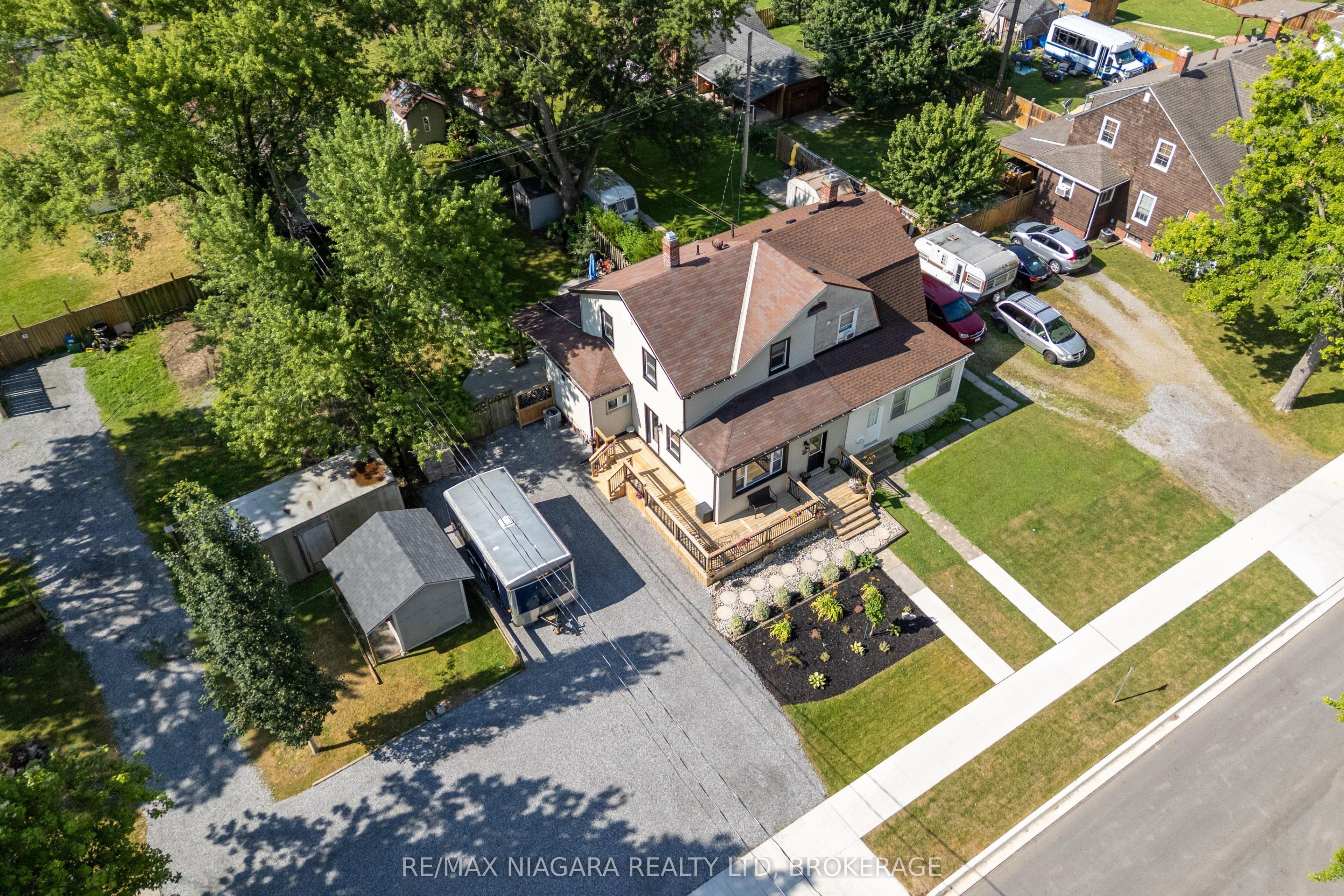 93 First Street Property Photo 26