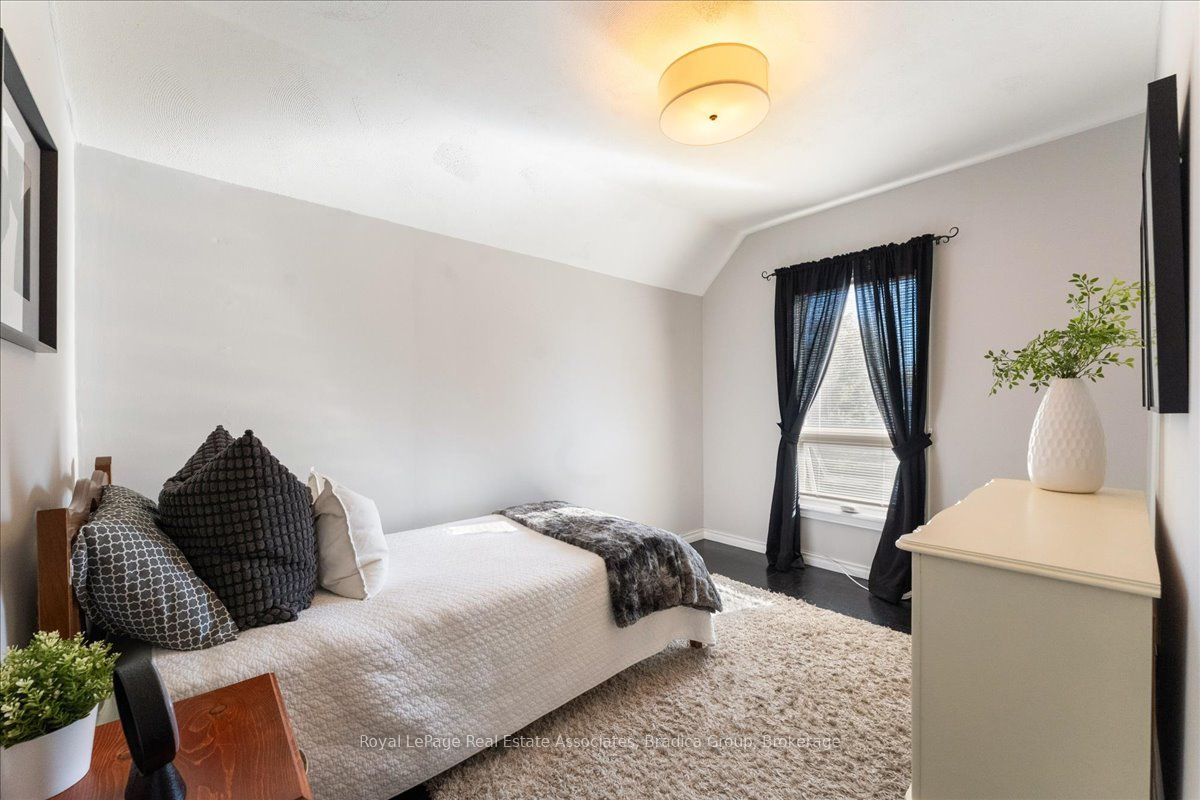 79 Case Street Property Photo 15