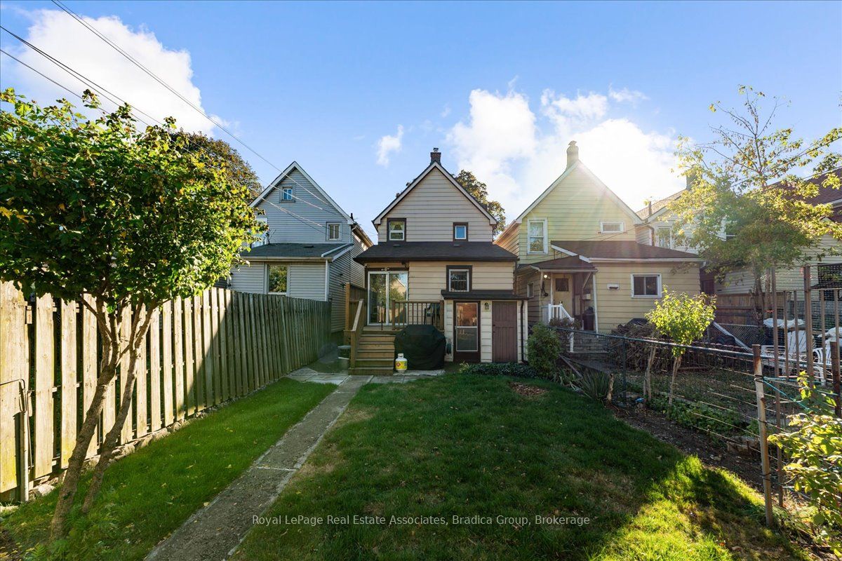 79 Case Street Property Photo 22
